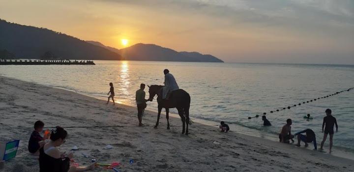 My Cozy Nest - Near Beach 峇都丁宜 外观 照片