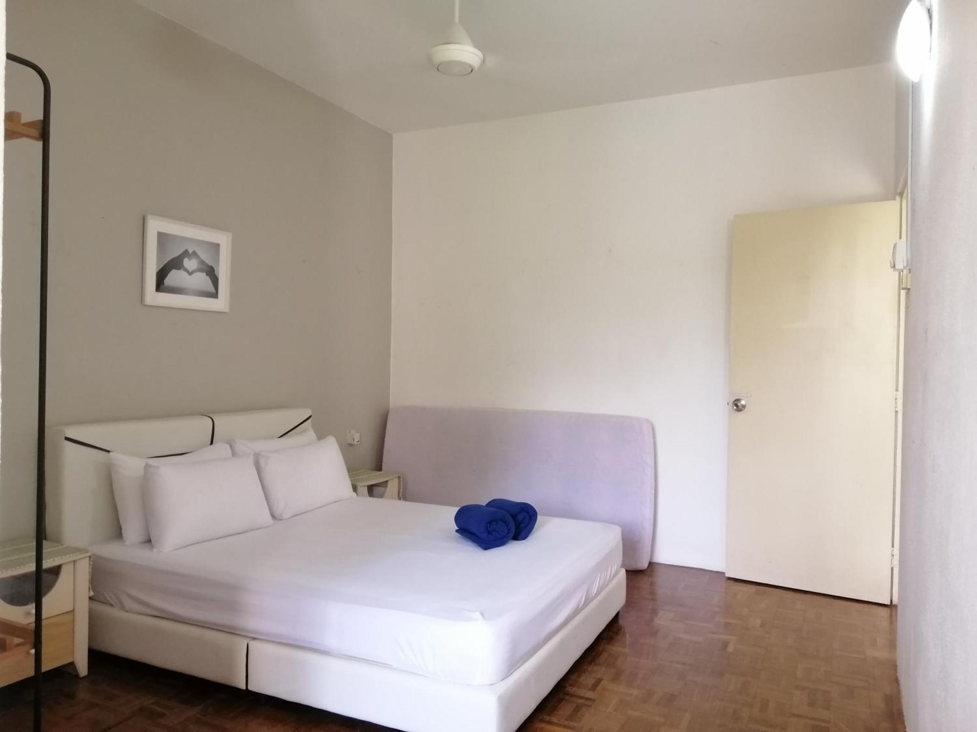 My Cozy Nest - Near Beach 峇都丁宜 外观 照片