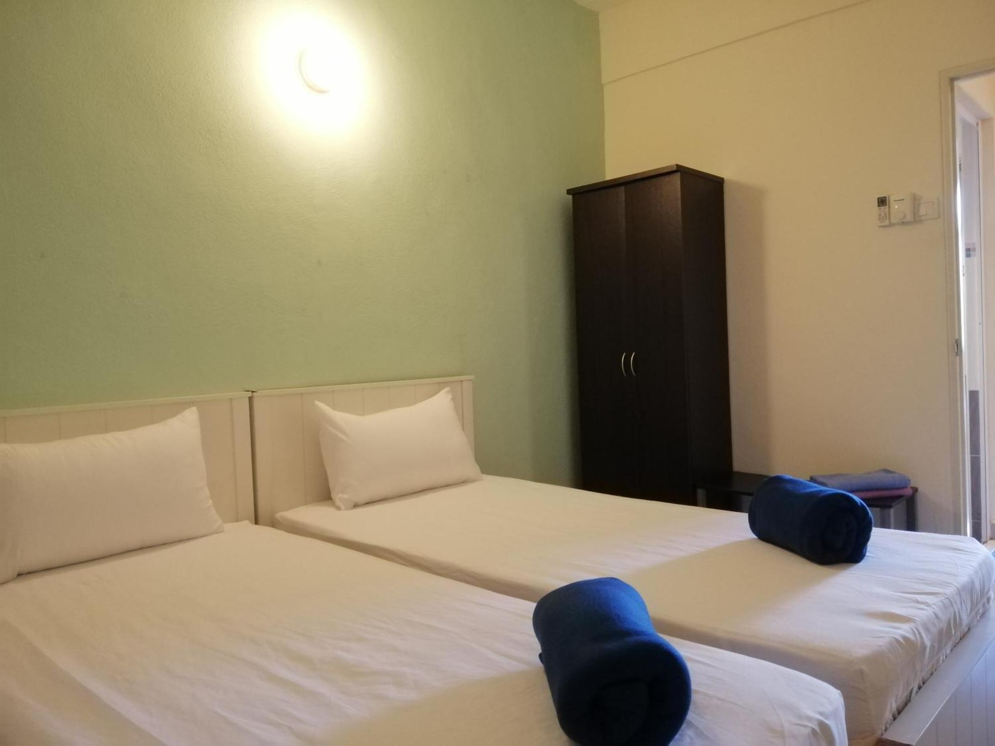 My Cozy Nest - Near Beach 峇都丁宜 客房 照片